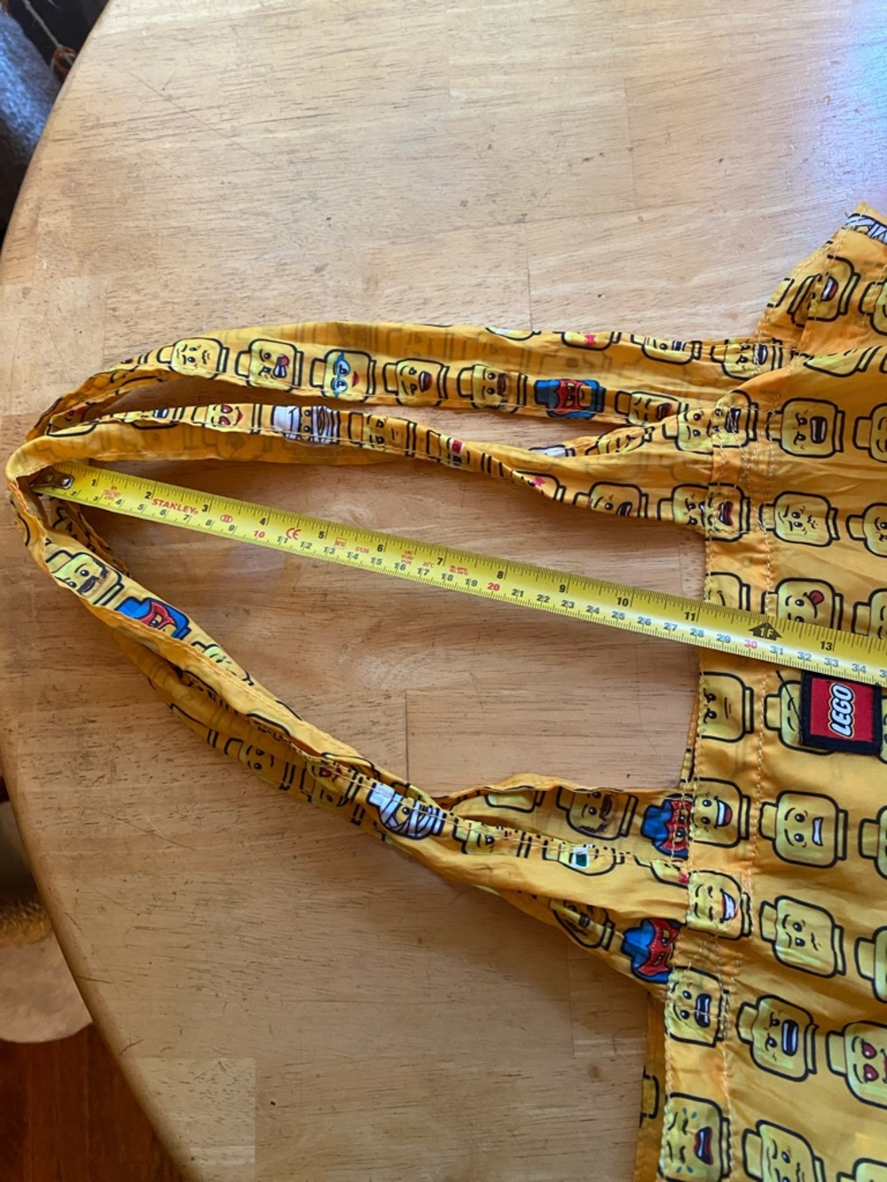 RARE LEGO Store yellow Nylon Tote Bag w/Storage pouch 16x17” Lightweight - Picture 7 of 8